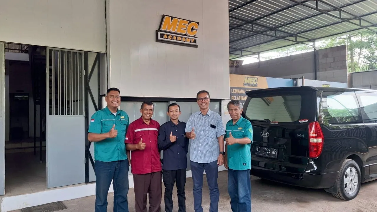 Kunjungan industri ke MEC — PT Sinarindo Global Sarana